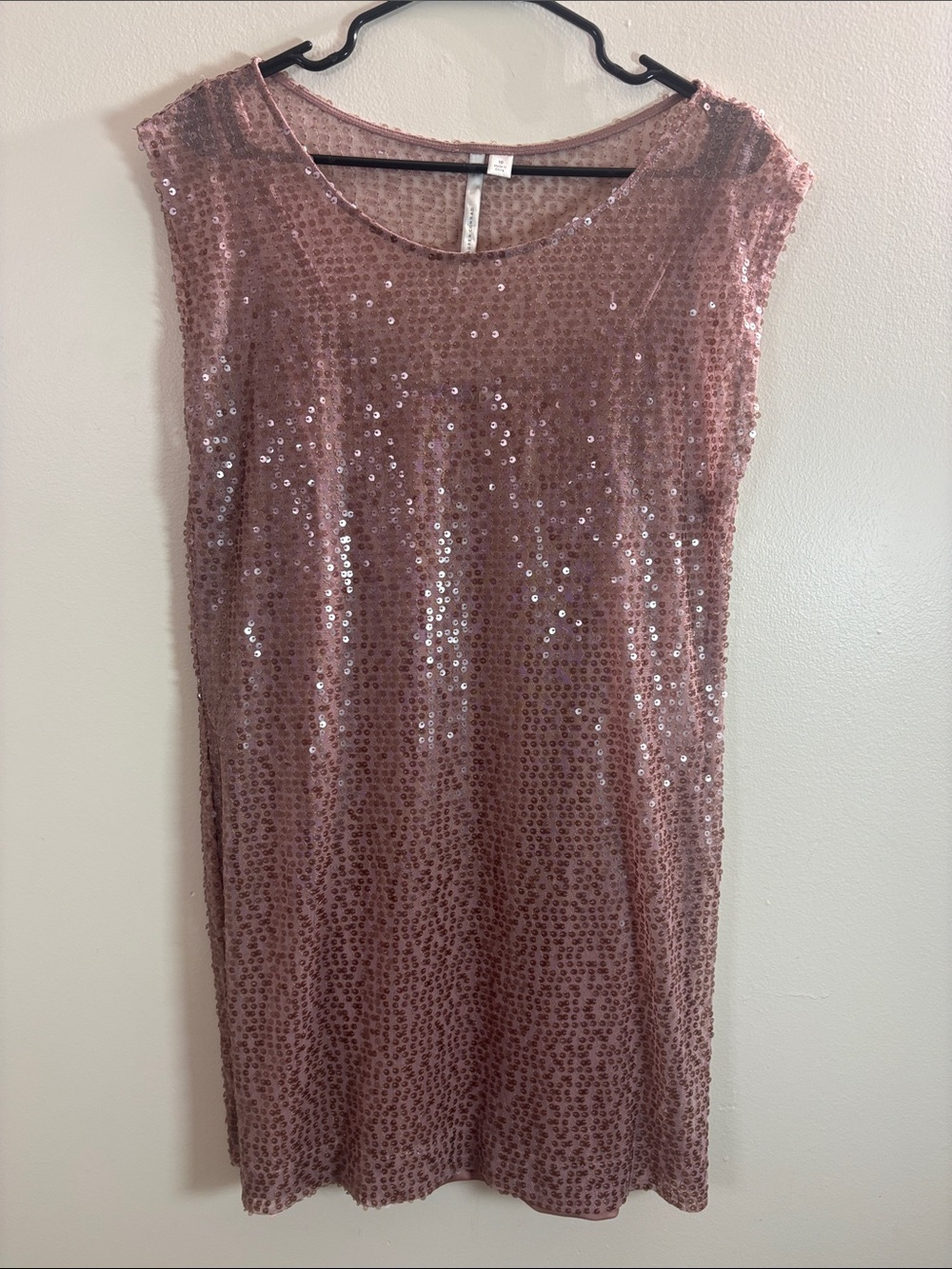 LC Lauren Conrad Blush Pink Sequin Shift Mini Dress – Size 10